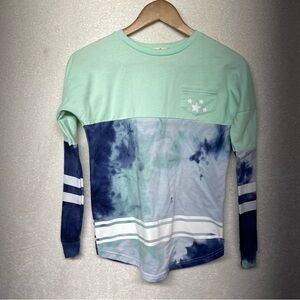 Wishful Park sweatshirt size large